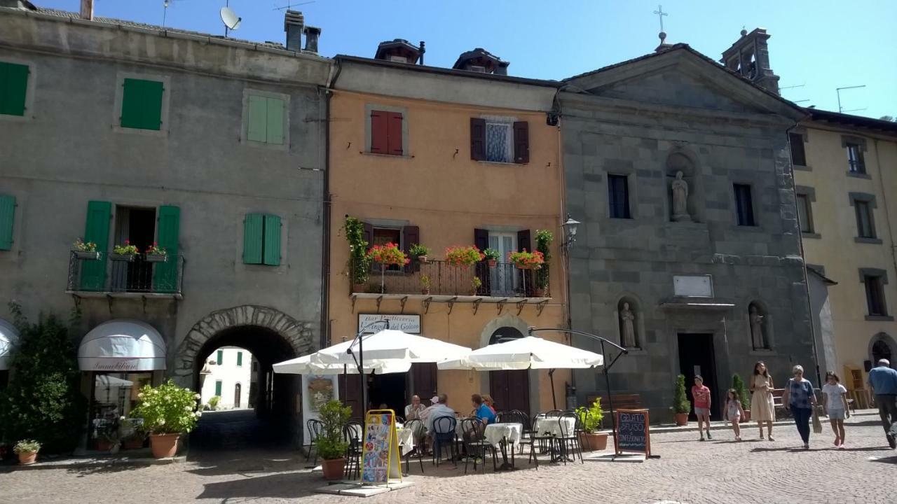 Appartement Piazza Fiumalbo Citta D'Arte Extérieur photo
